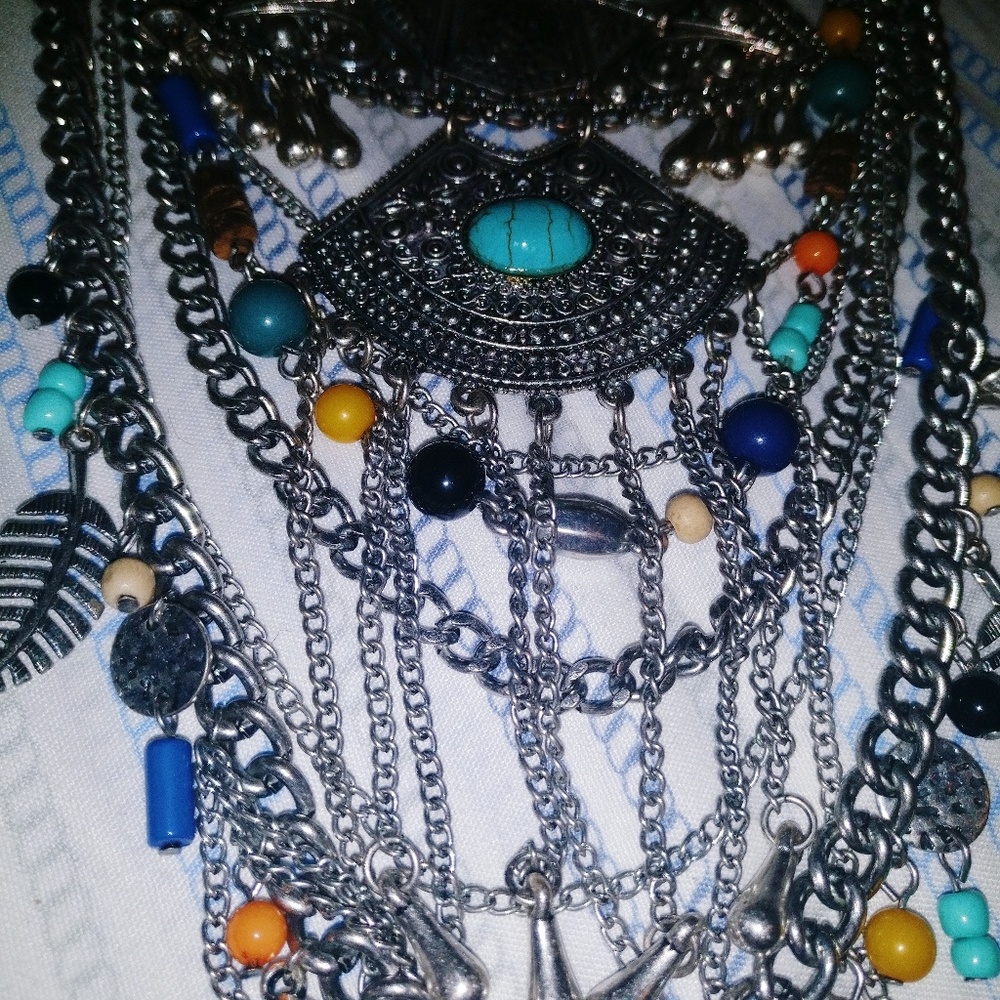 Layered Necklace - Picture 2 of 2